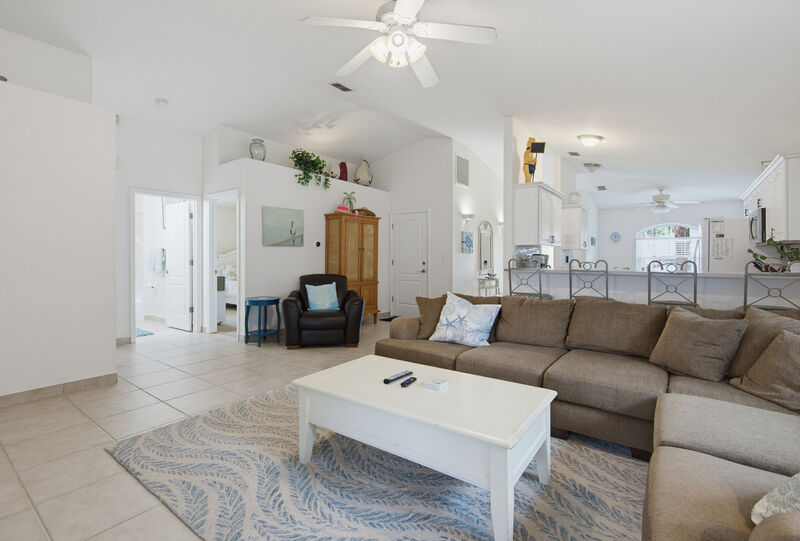 Room to gather & dine — the Lighthouse, New Smyrna Beach